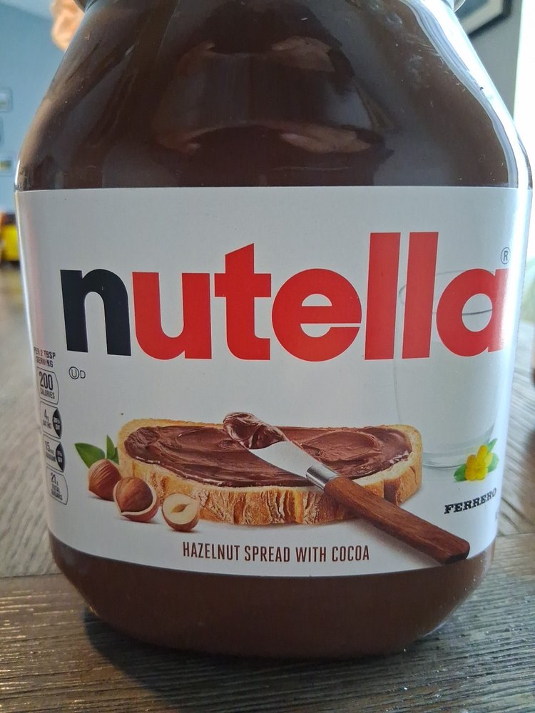 Nutella Hazelnut Cocoa Spread 200 g — Retail jar