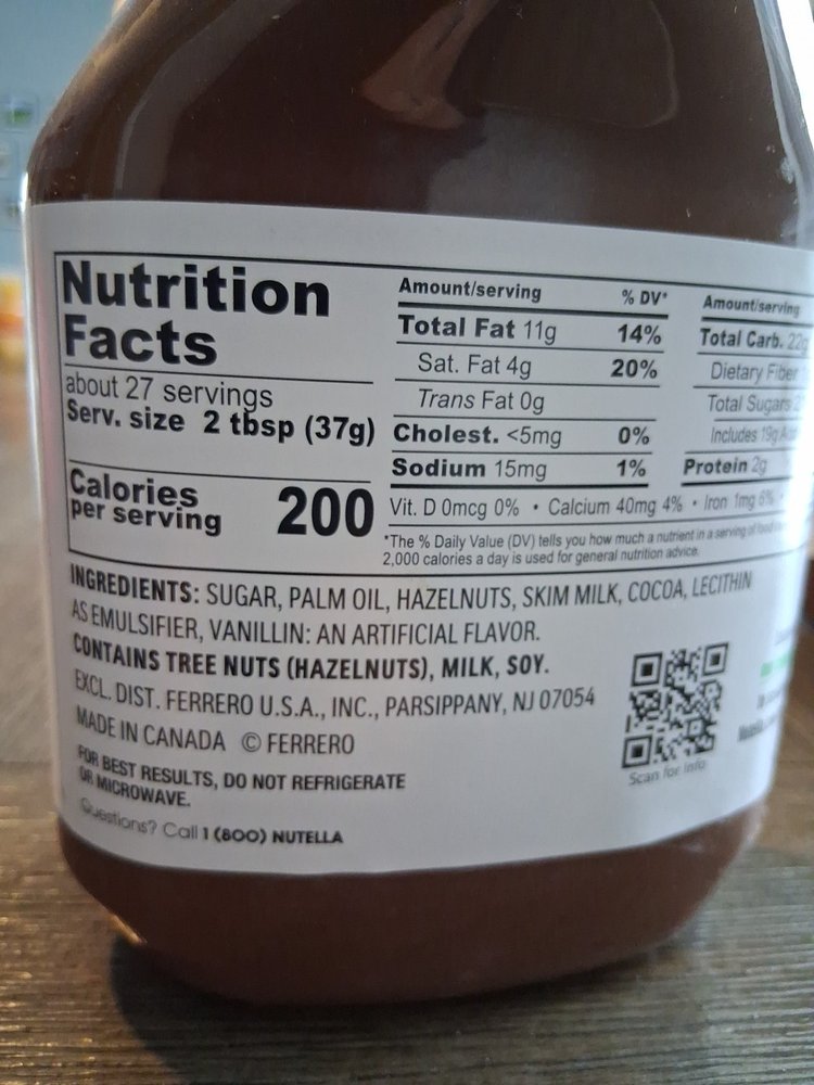 Nutella Hazelnut Cocoa Spread 1,000 g (1 kg) — Large retail jar